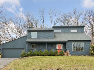 6946 Autumn Ter, Eden Prairie, MN 55346