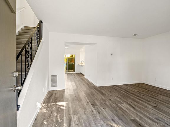 5th image of 31 Oliva Drive #E