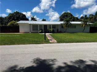 8435 SW 156th St, Miami, FL 33157
