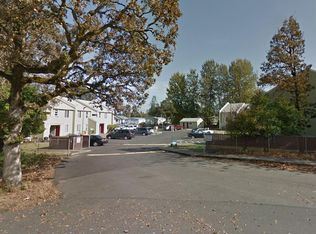 544 N 10th St, Saint Helens, OR 97051