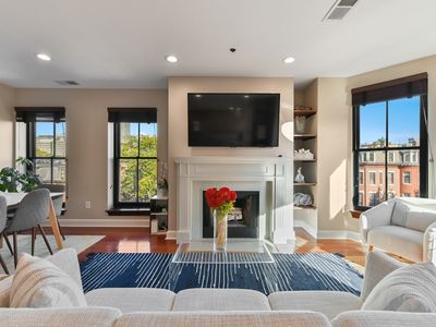 14 Clarendon St APT 402, Boston, MA, 02116