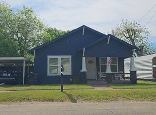 519 W Wilson St, Cleburne, TX 76033