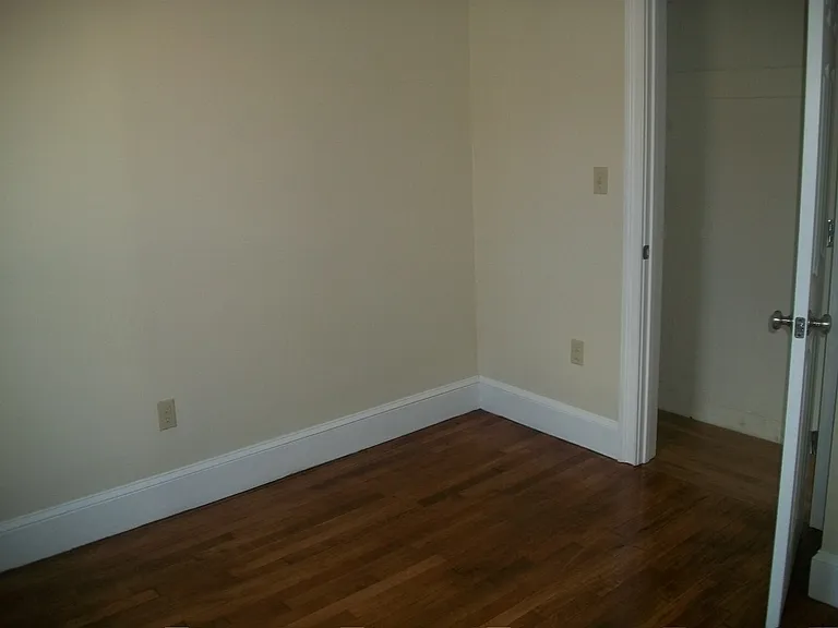 27 Putnam Ave #2 — Photo 8