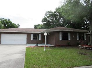 5207 Garner Pl, Seffner, FL 33584