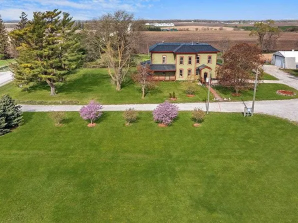 24403 250th St, Dallas Center, IA 50063