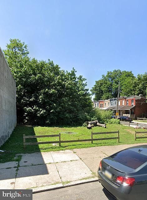 1st image of 3706 Aspen St