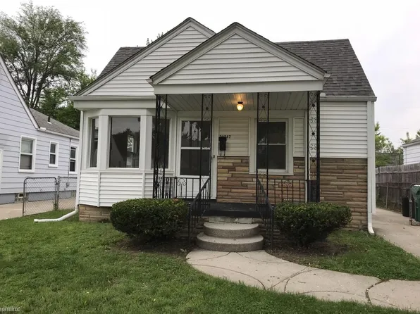21747 Brittany Ave, Eastpointe, MI 48021