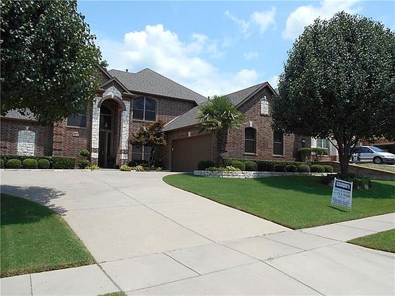 2nd image of 701 Parkhaven Dr