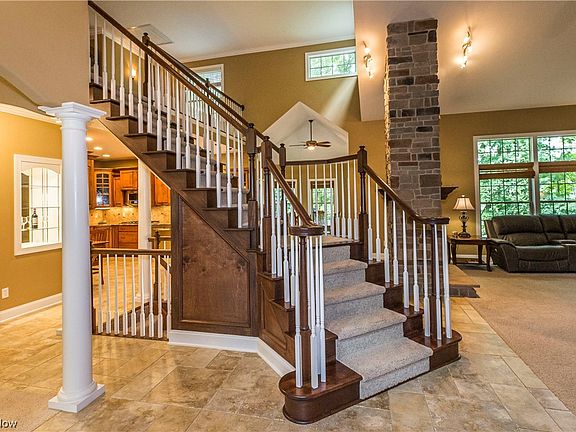 4th image of 2551 Twelve Oaks Cir