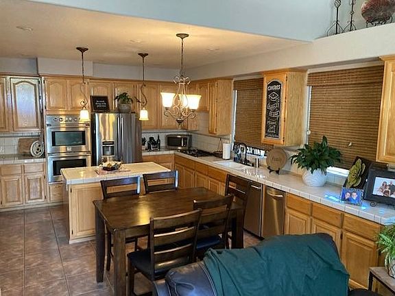 2nd image of 1276 Hodgson Ct