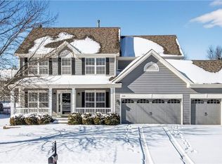 1516 Glen Brook Ln, Liberty, MO 64068