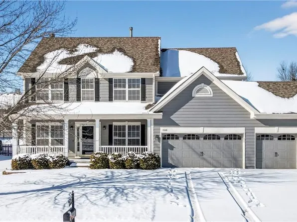 1516 Glen Brook Ln, Liberty, MO 64068