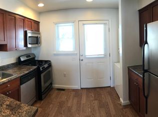 105 Lake Erie St #A, Middletown, RI 02842