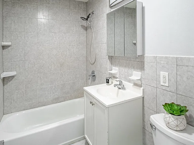 6314 Park Ave #5 — Photo 7