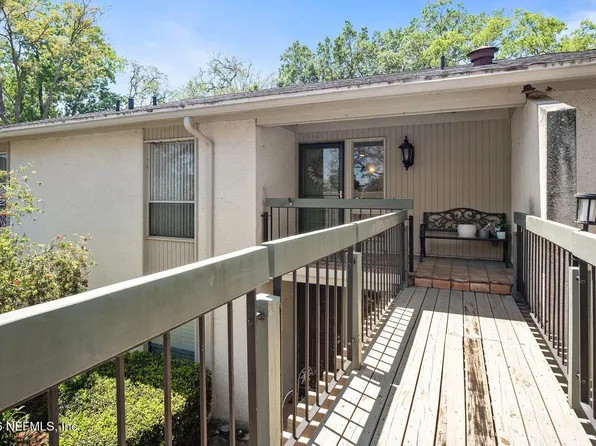 8012 HOLLYRIDGE Road #17, Jacksonville, FL 32256