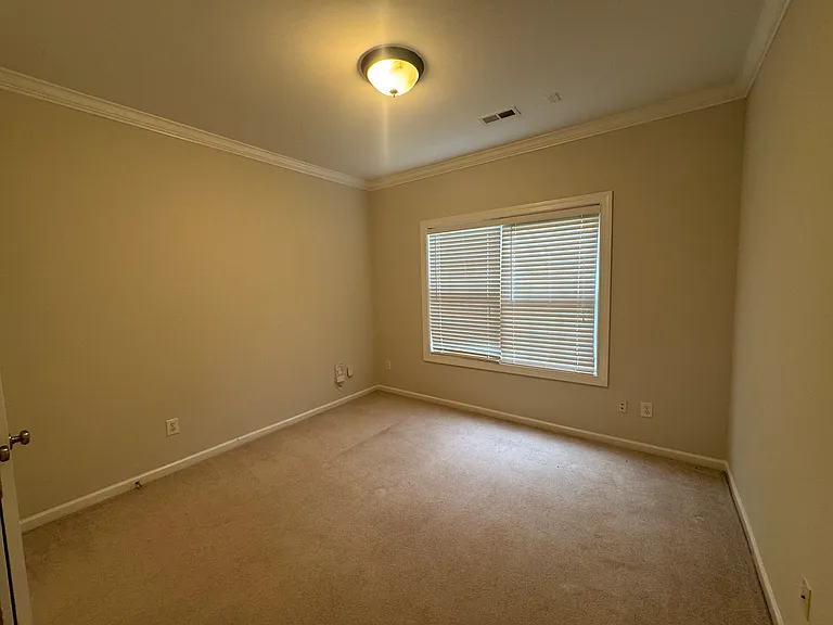 16008 Caranna Ct — Photo 5