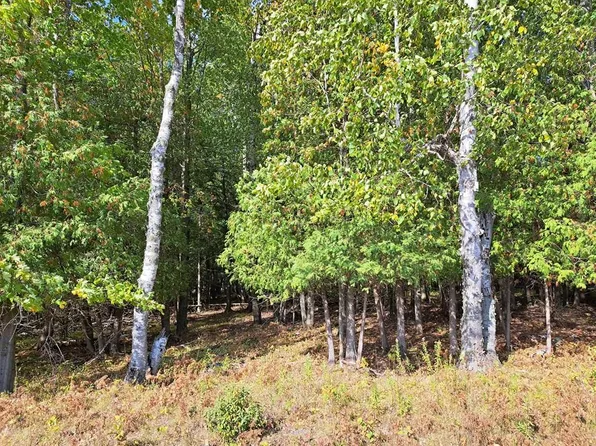 Sawyer Dr, Sturgeon Bay, WI 54235