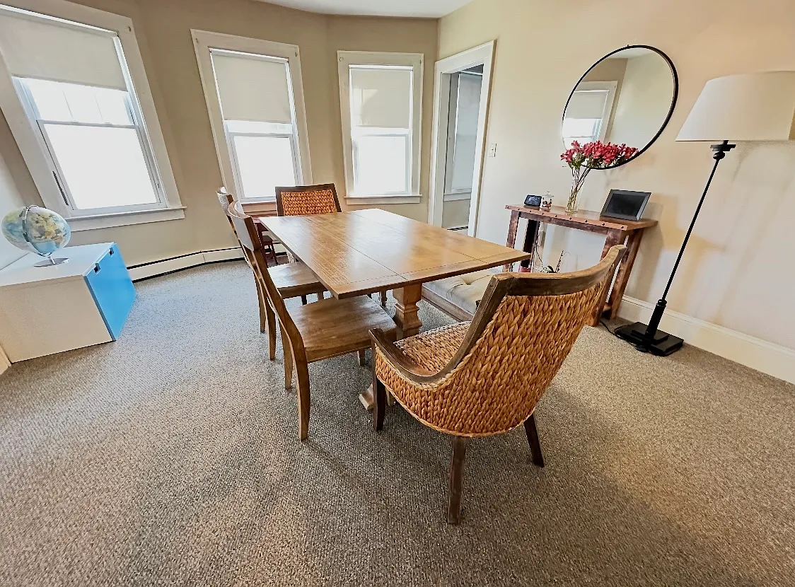 123 Dover Rd — Photo 3