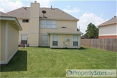 4th image of 14702 Armitage Ln