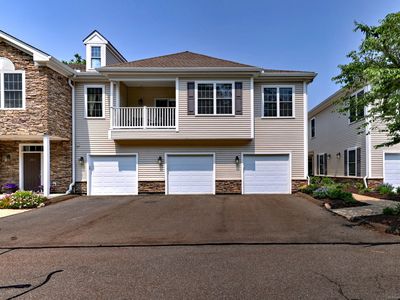 35 Todd Street #204, Hamden, CT, 06518