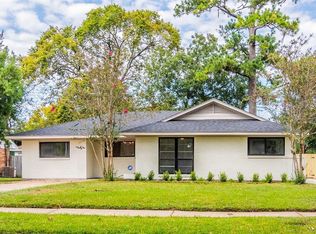 4010 Marlborough Dr, Houston, TX 77092