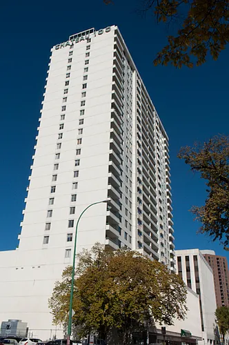 72 Donald St Photo 1