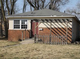 1952 E North Broadway St, Columbus, OH 43224