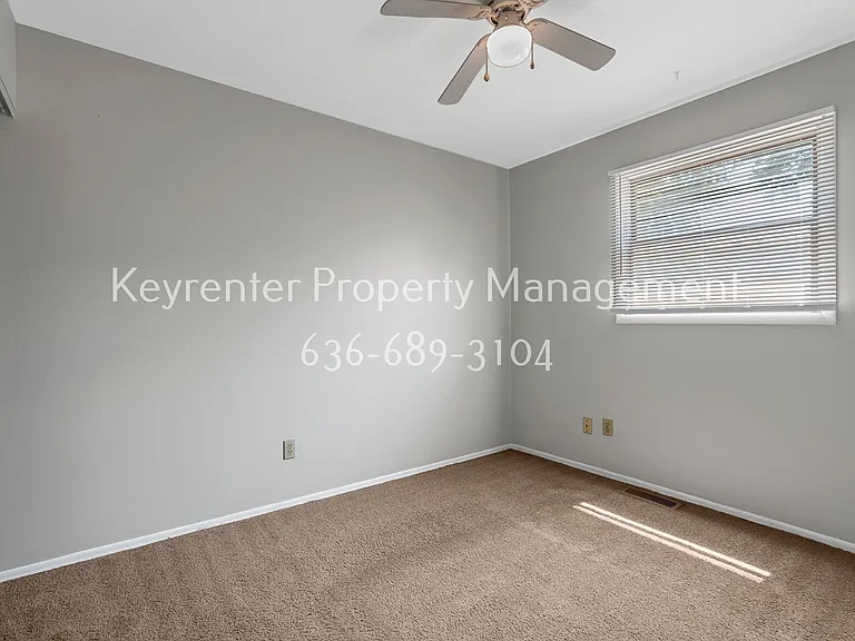 3313 Droste Rd — Photo 21