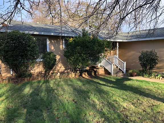3rd image of 1017 Emerald Hills Ct