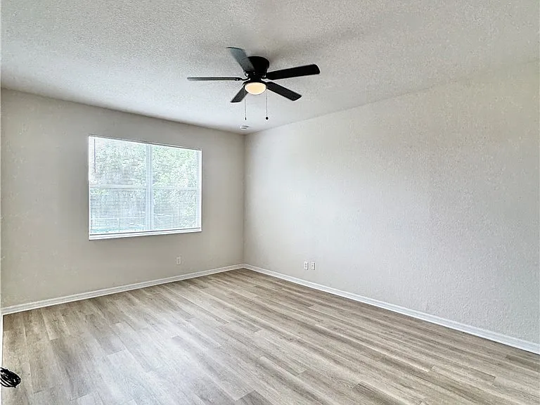 530 Kilgour Ave — Photo 22