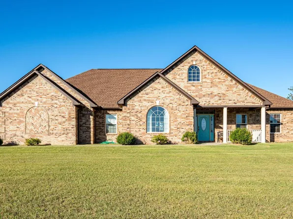 50 River Road Dr W, Mayflower, AR 72106