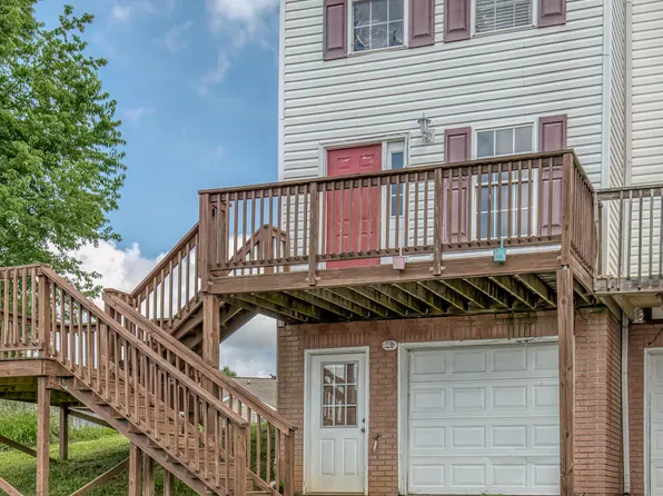 41 Tulip Grove Cir APT 7, Bristol, TN 37620