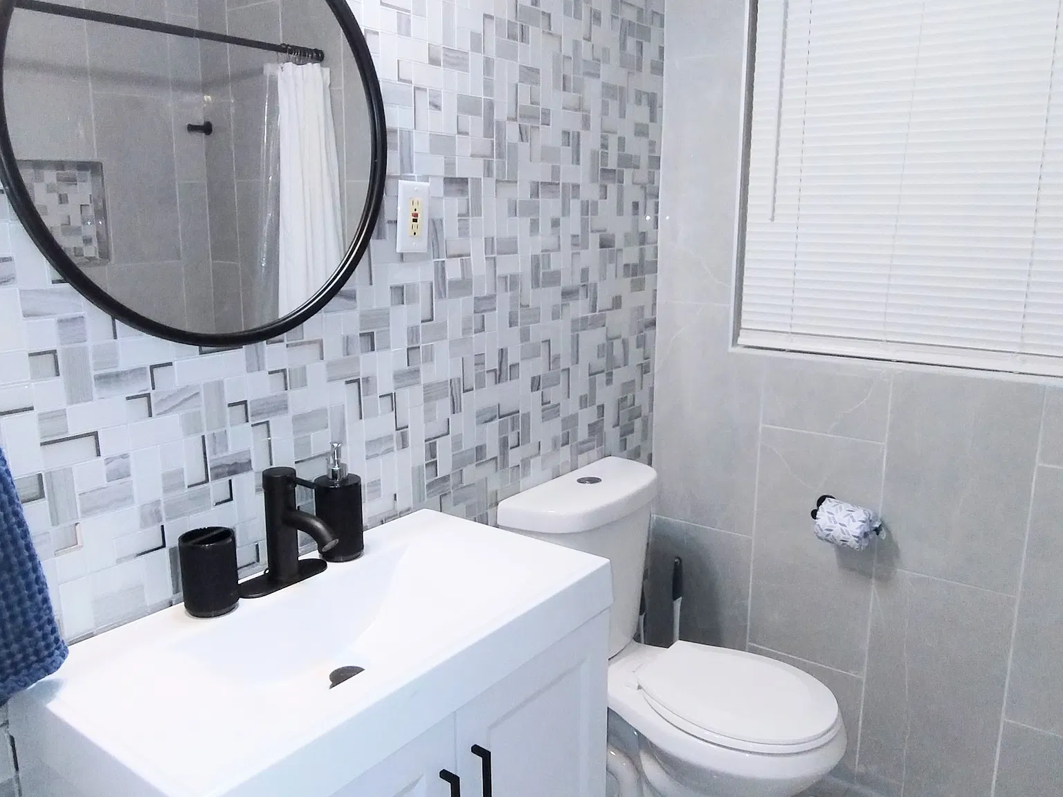 3 bed, 1431 sqft, $2,150 — Photo 4
