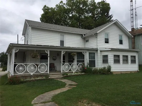 209 N State St, Pioneer, OH 43554