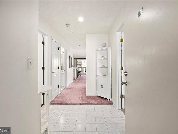 4th image of 205 125th St Unit 202A1