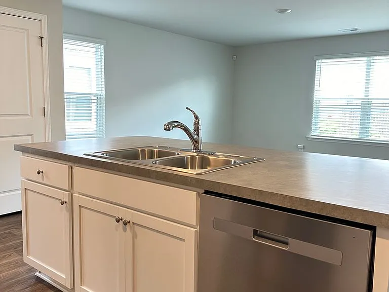 319 Coral Sunset Way — Photo 6