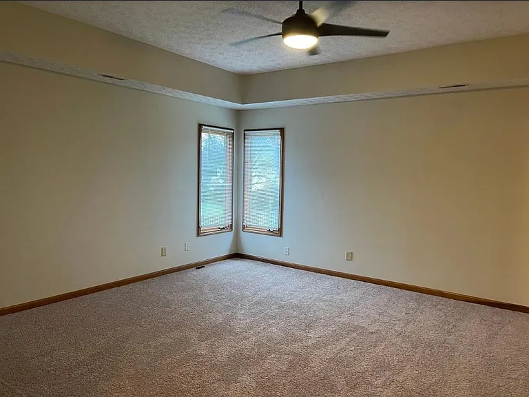 324 Redwood Blvd — Photo 19