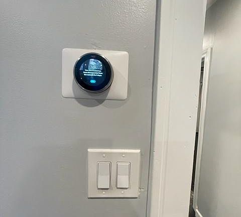 3rd image of 2116 N Winchester Ave APT 1