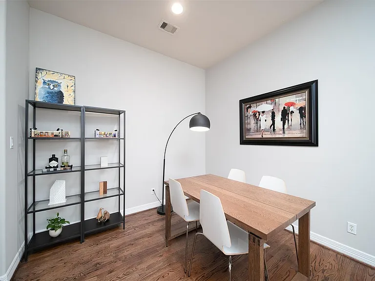 3848 Center St — Photo 16