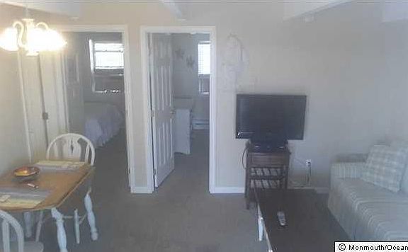 3rd image of 202 Franklin Ave