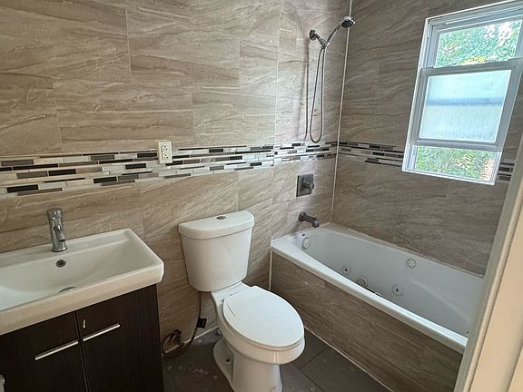 5th image of 14-18 Gipson St #2