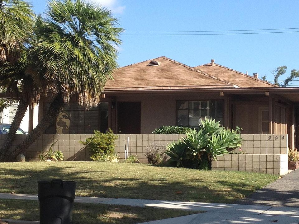 Front Exterior View 2