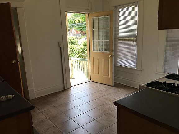 4th image of 1223 N 4th St