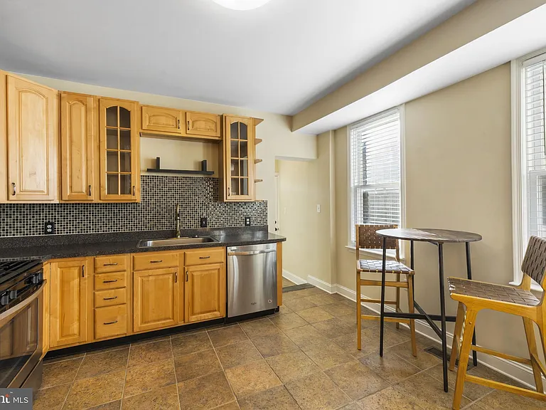 635 S Fagley St — Photo 14