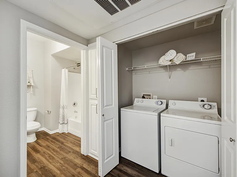 Solamonte Apartments — Photo 22