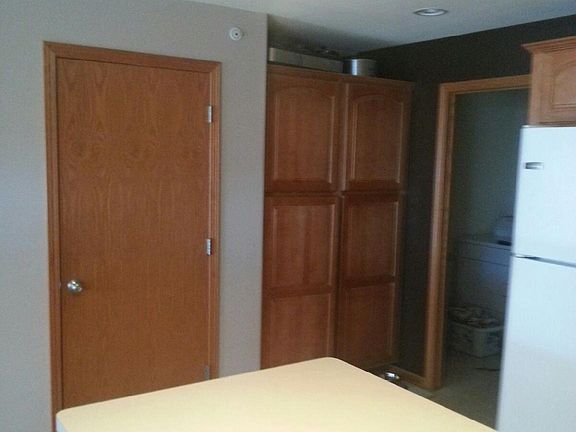 5th image of 2213 10th Ave #B