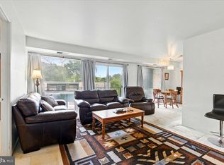 9272 Adelphi Rd APT 103, Hyattsville, MD 20783