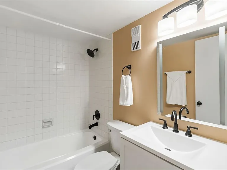 164 Perimeter Dr #4A — Photo 15