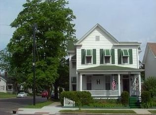 132 N Pickaway St, Circleville, OH 43113