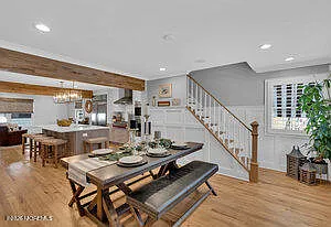 111 Sanborn Ave — Photo 9